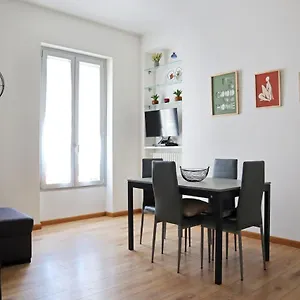 Isola District Bright House Milano