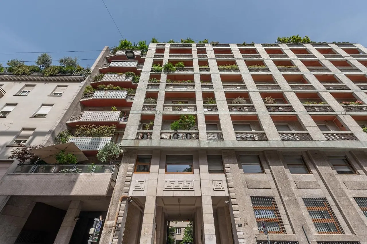 We Home - Bandello House, Corso Magenta Milán 0*,